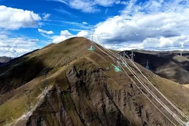 中国西电助力川渝特高压交流工程建成投运